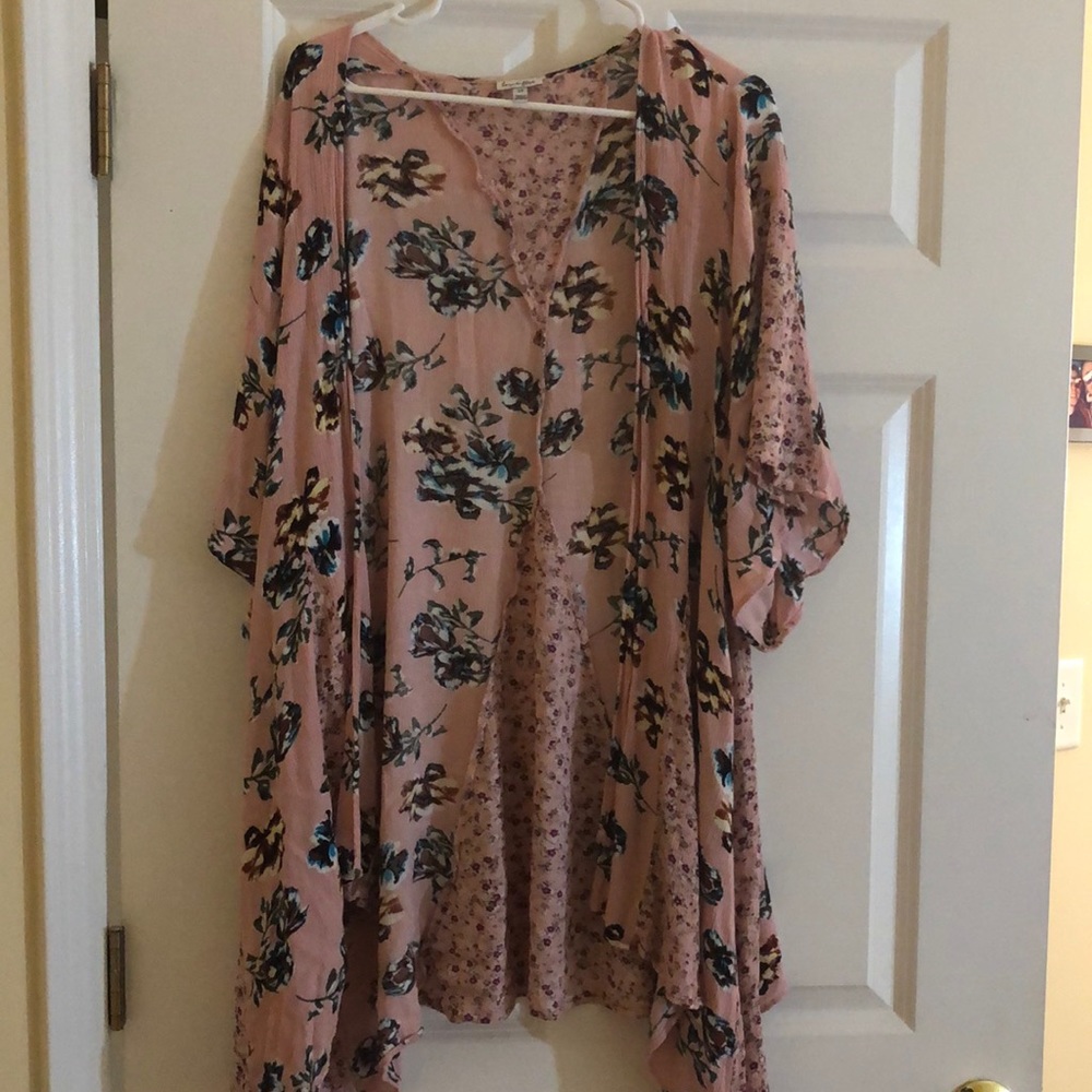 Pink and floral jacket/blouse/cardigan. Size small, brand is Love, Fire.
